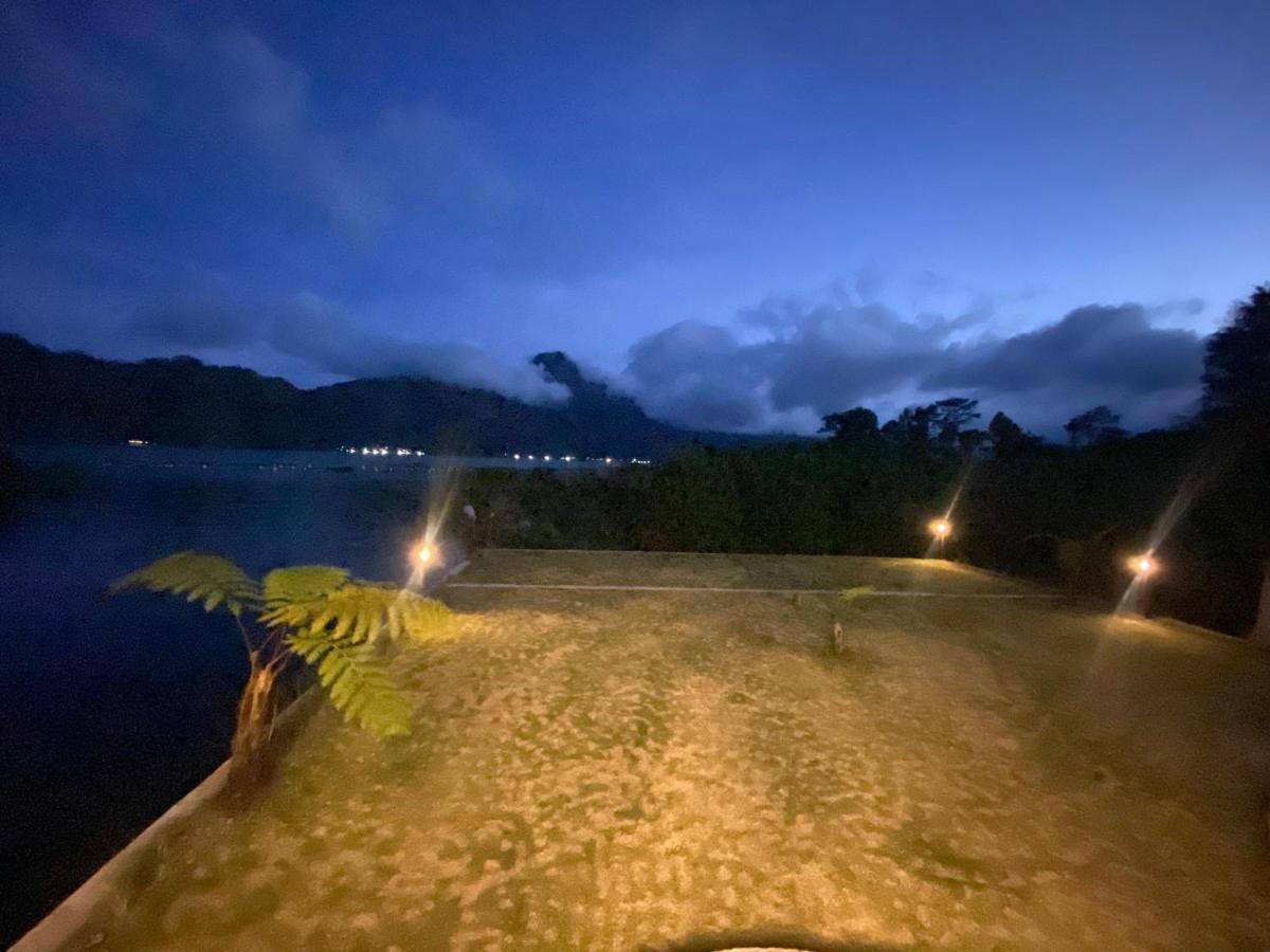 Batur Holiday Kubupenlokan Exteriör bild