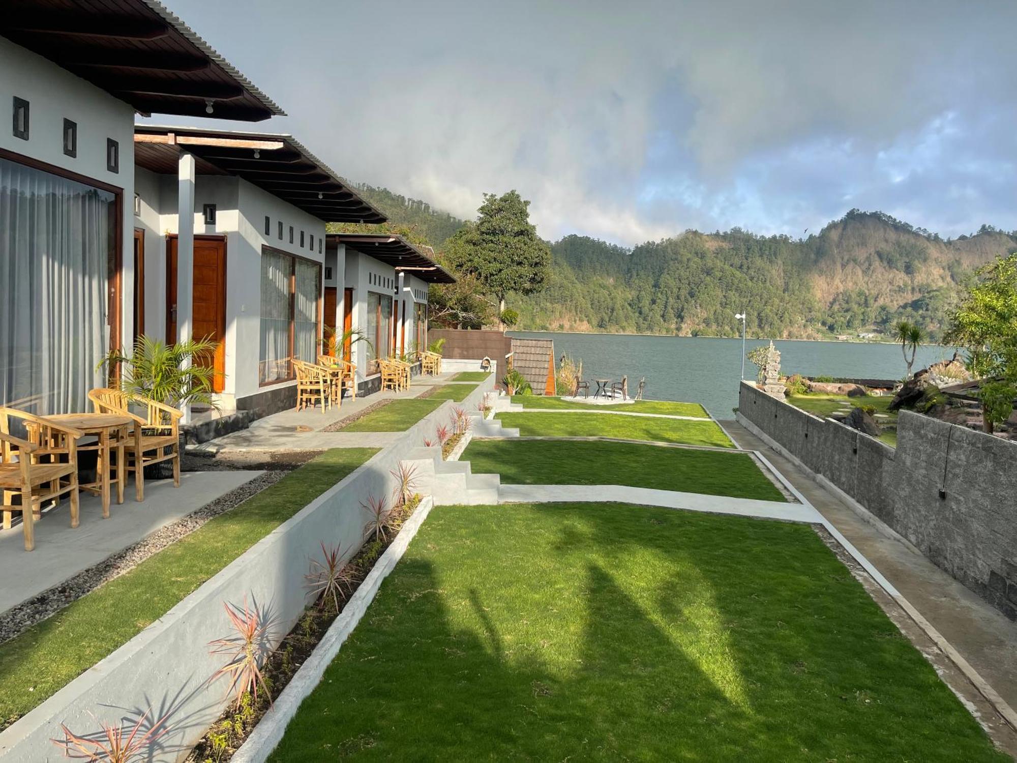 Batur Holiday Kubupenlokan Exteriör bild