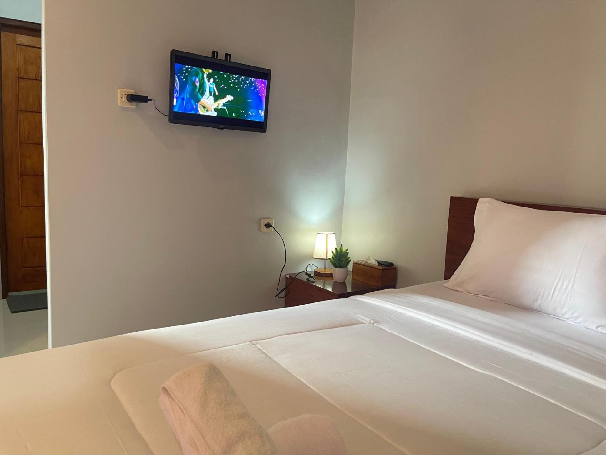 Batur Holiday Kubupenlokan Exteriör bild