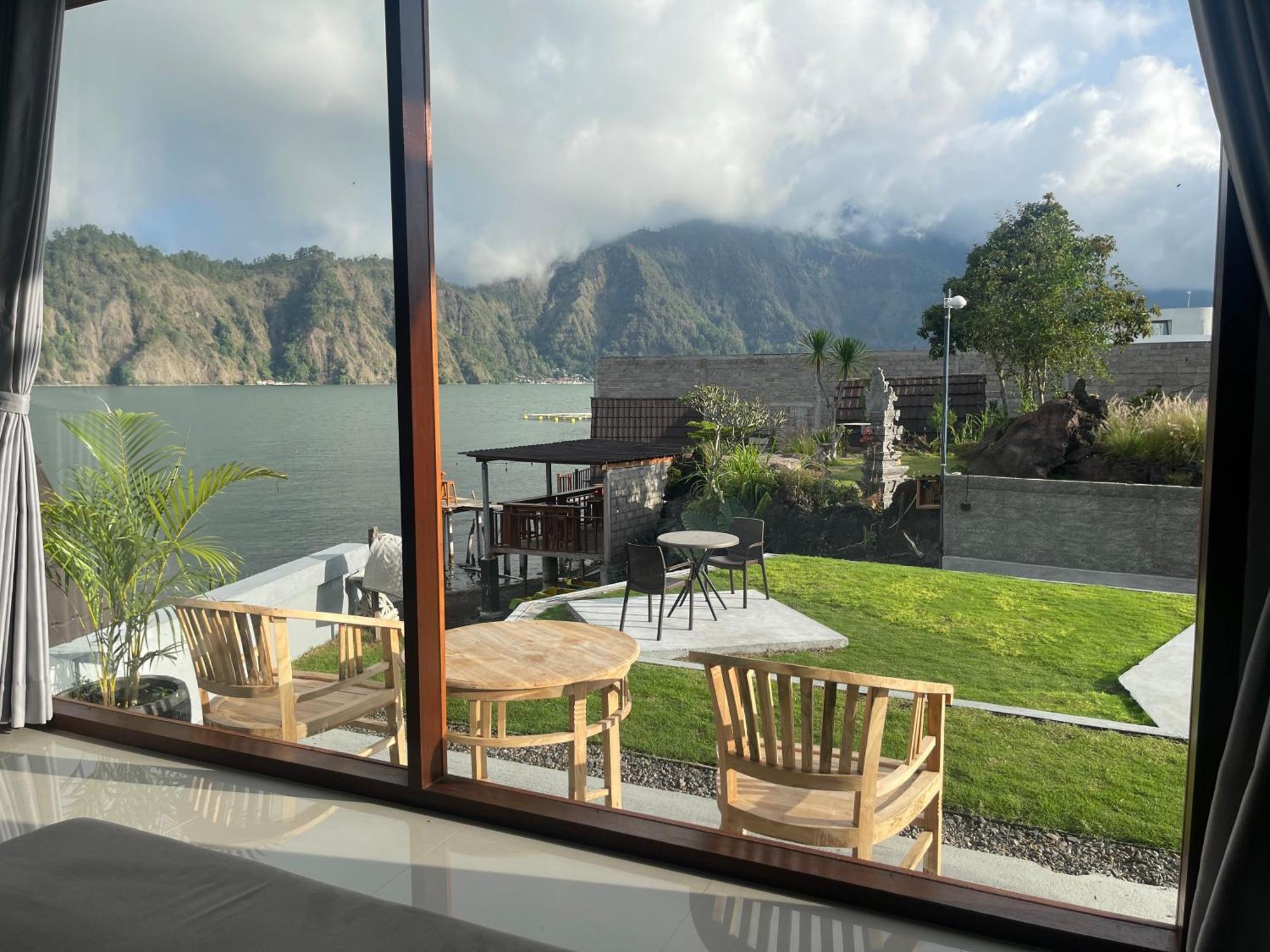 Batur Holiday Kubupenlokan Exteriör bild