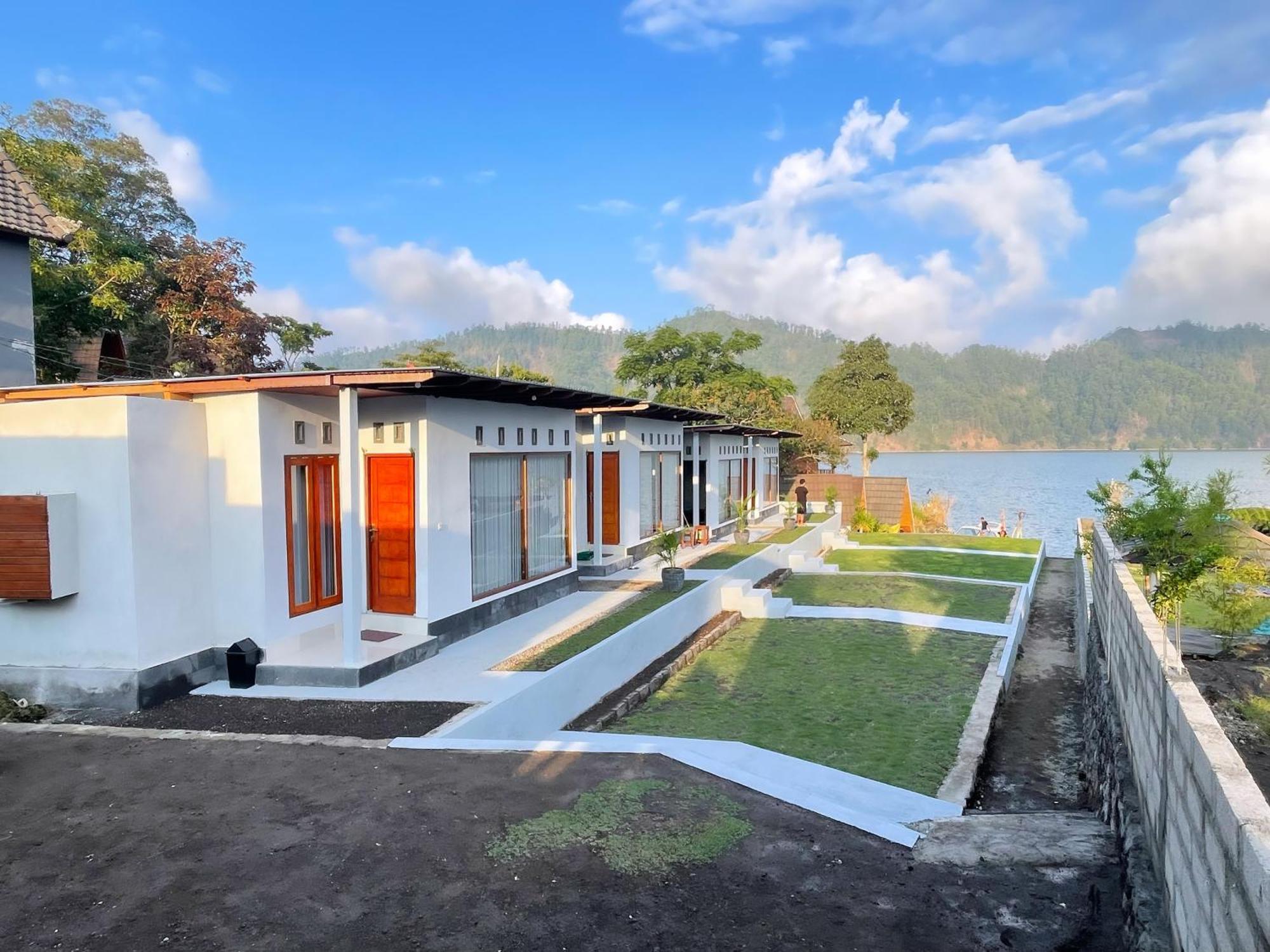 Batur Holiday Kubupenlokan Exteriör bild