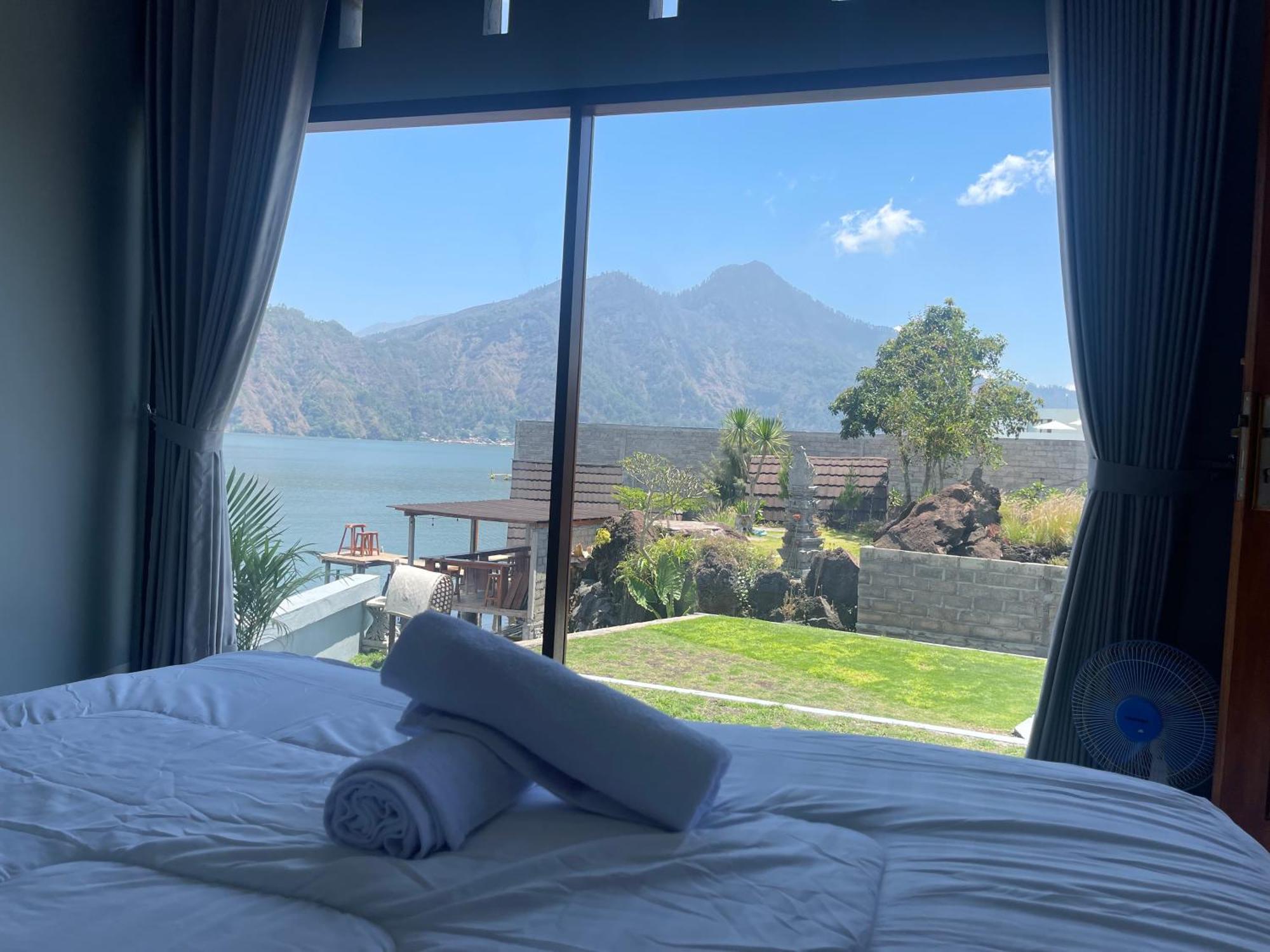 Batur Holiday Kubupenlokan Exteriör bild